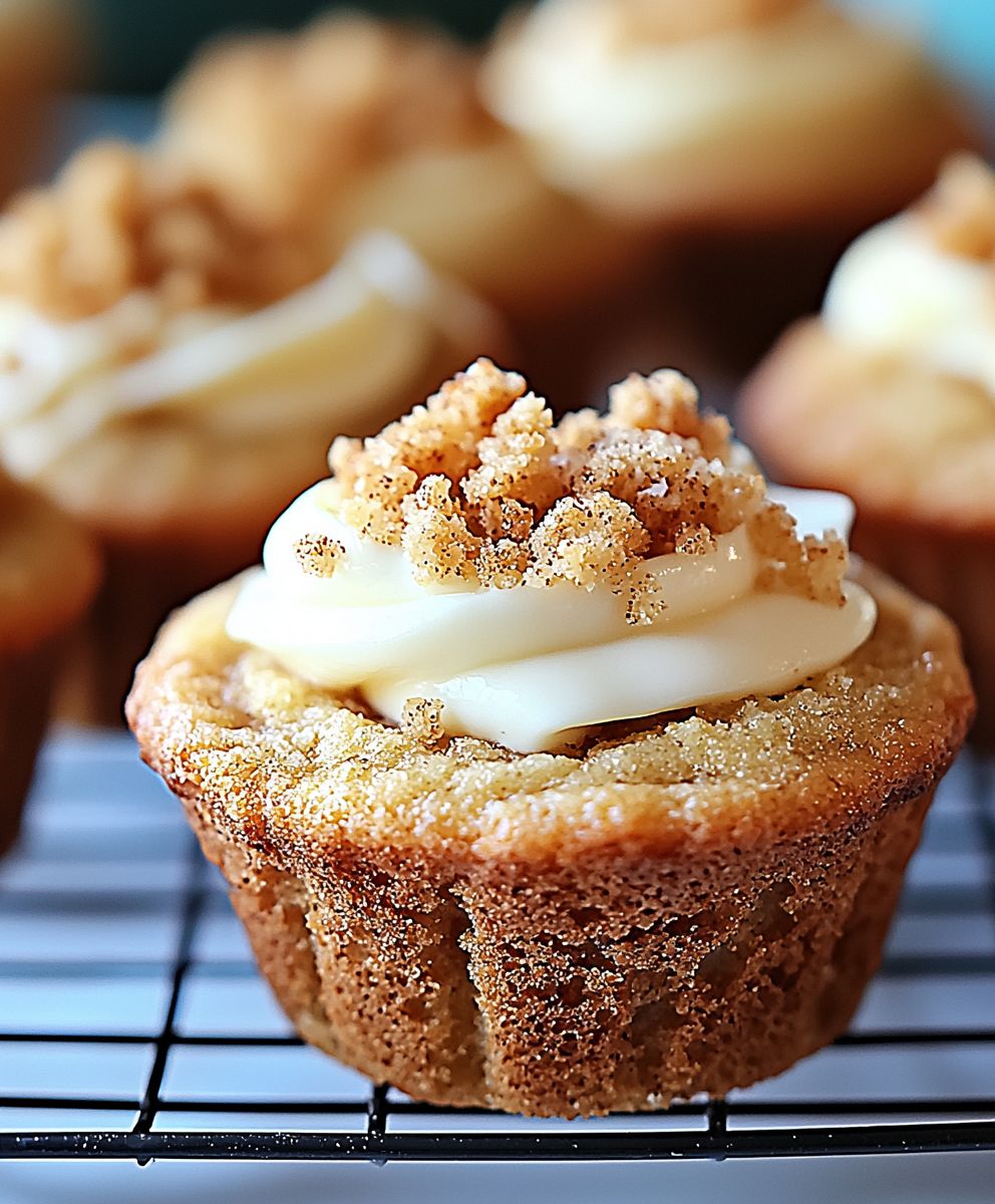 Coffee Cake Yogurt Muffins